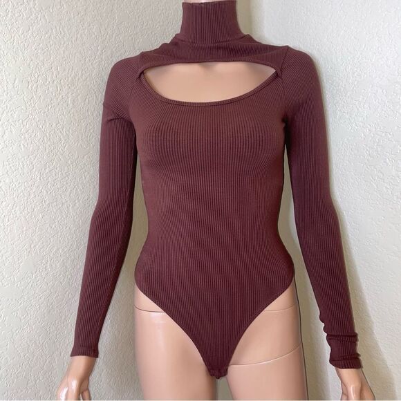 LA LUX dark brown ribbed keyhole chest body suit crotch snap long sleeve SZ SM - Picture 7 of 9